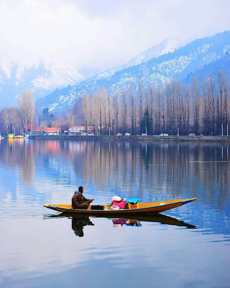 kashmir_shrinagar_annayatourandtravels